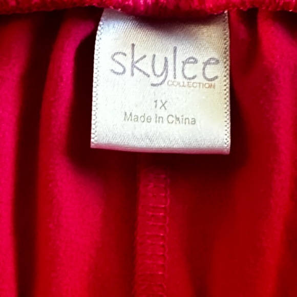 SKYLEE WOMENS SWEAT SHORTS ATHLETIC SZ 1X - Picture 8 of 11